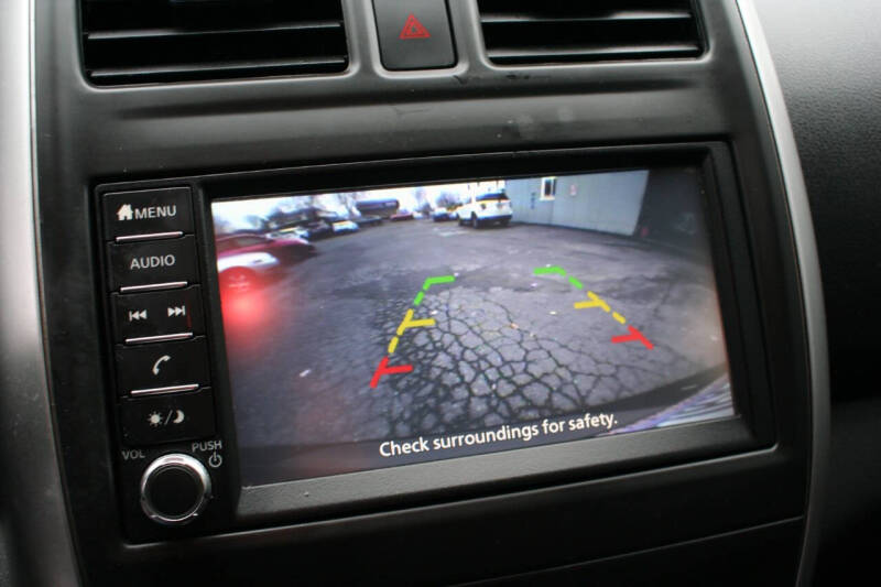 2019 Nissan Versa SV