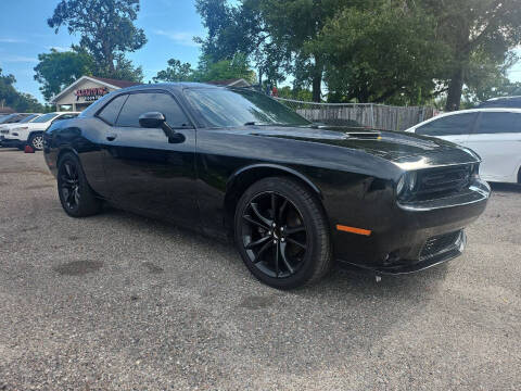 2017 Dodge Challenger SXT