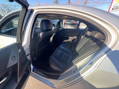 2004 BMW 5 Series 530i