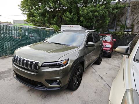 2019 Jeep Cherokee for sale at JM Automotive in Hollywood FL