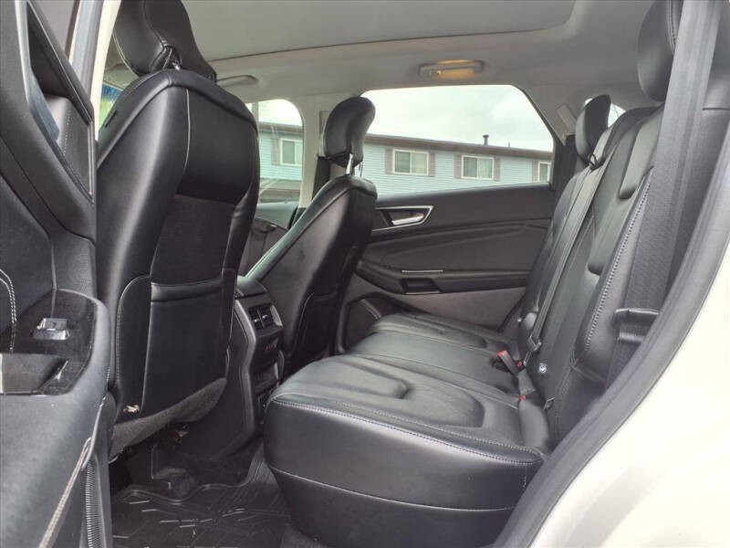 2016 Ford Edge Titanium