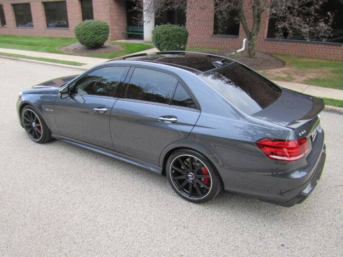 2016 Mercedes-Benz E-Class AMG E 63 S