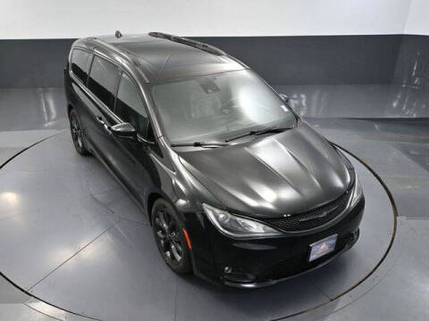 2019 Chrysler Pacifica Touring L Plus