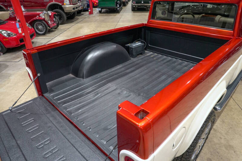 1964 Studebaker Camp