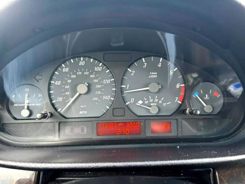 2003 BMW 3 Series 325Ci