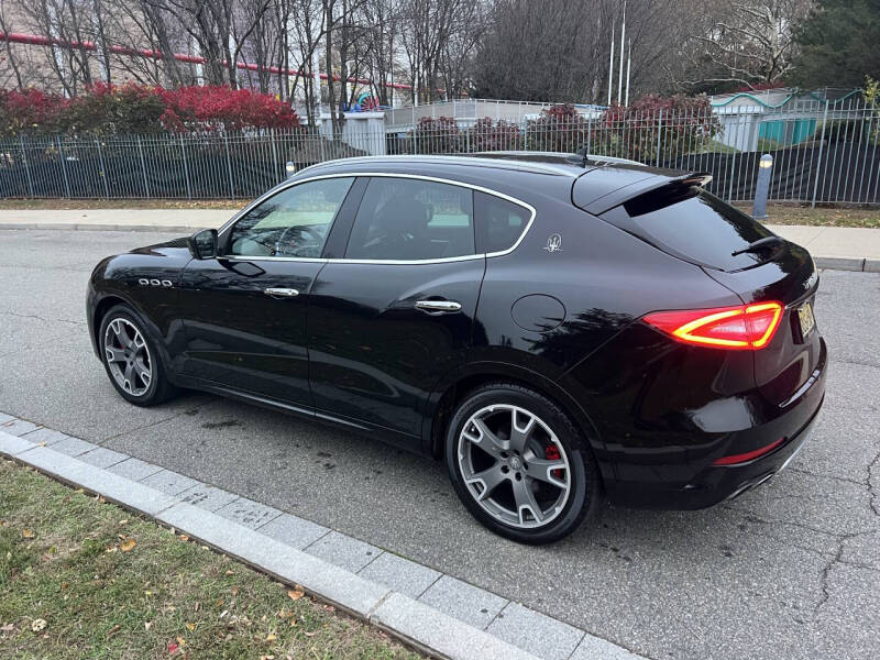 2017 Maserati Levante