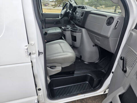 2014 Ford E-Series E-250
