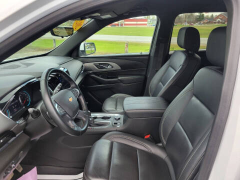 2023 Chevrolet Traverse LT Leather