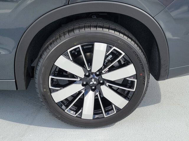 2026 Mitsubishi Outlander SEL