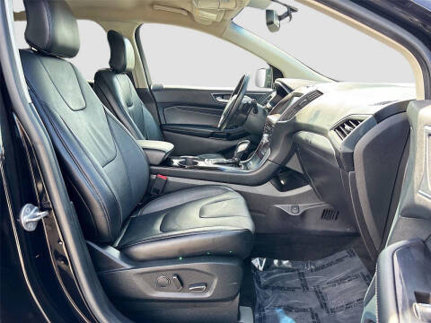 2018 Ford Edge Titanium