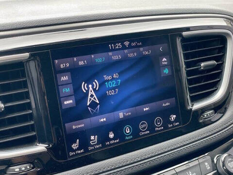 2018 Chrysler Pacifica Hybrid Limited