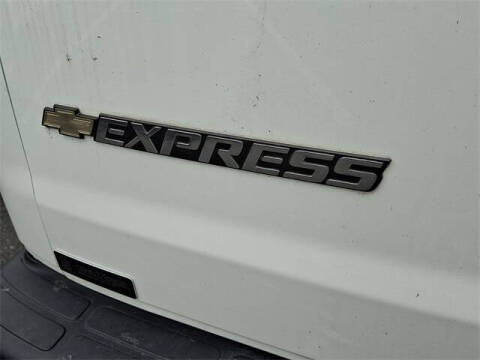 2020 Chevrolet Express 2500