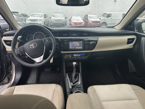 2016 Toyota Corolla LE