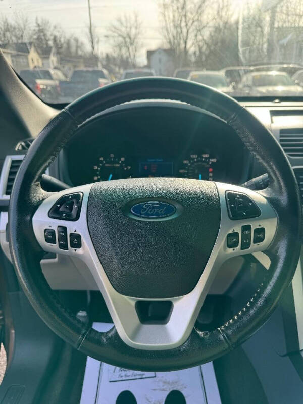 2012 Ford Explorer XLT