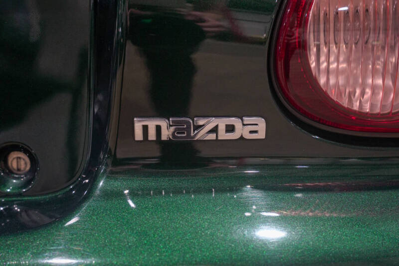 2002 Mazda MX-5 Miata LS
