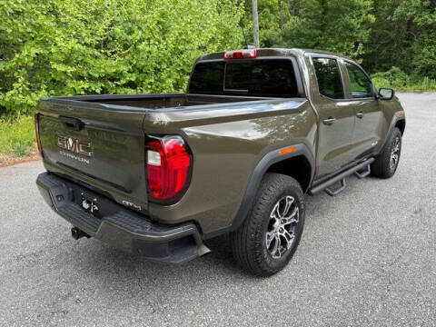 2025 GMC Canyon AT4