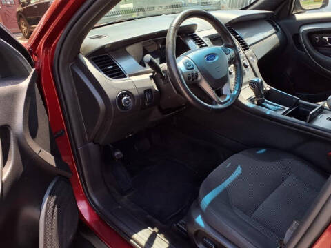 2014 Ford Taurus SEL