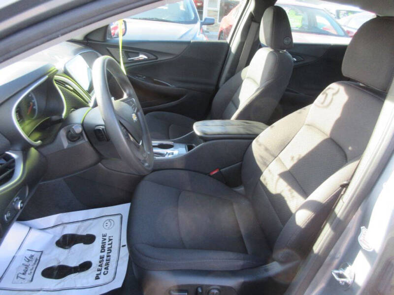 2023 Chevrolet Malibu LT