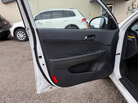 2011 Hyundai Elantra Touring SE