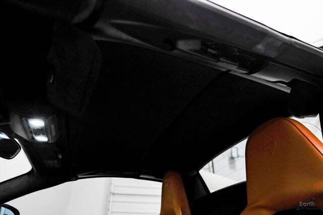 2013 McLaren MP4-12C Spider