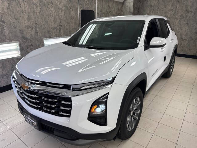 2026 Chevrolet Equinox LT's photo