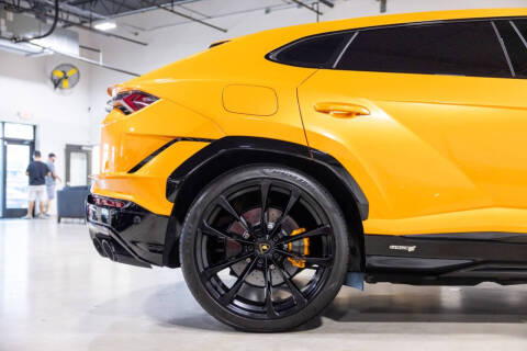 2024 Lamborghini Urus S