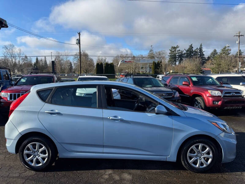 2013 Hyundai Accent GS