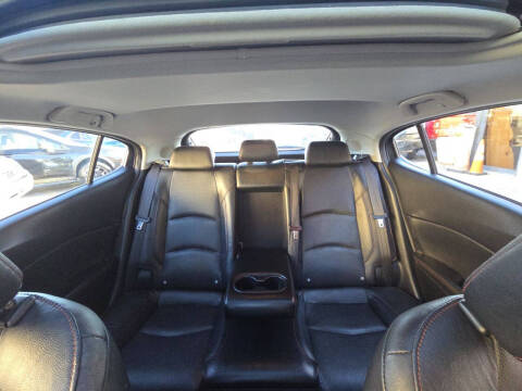 2015 Mazda MAZDA3 s Grand Touring