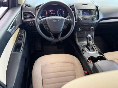 2017 Ford Edge SE