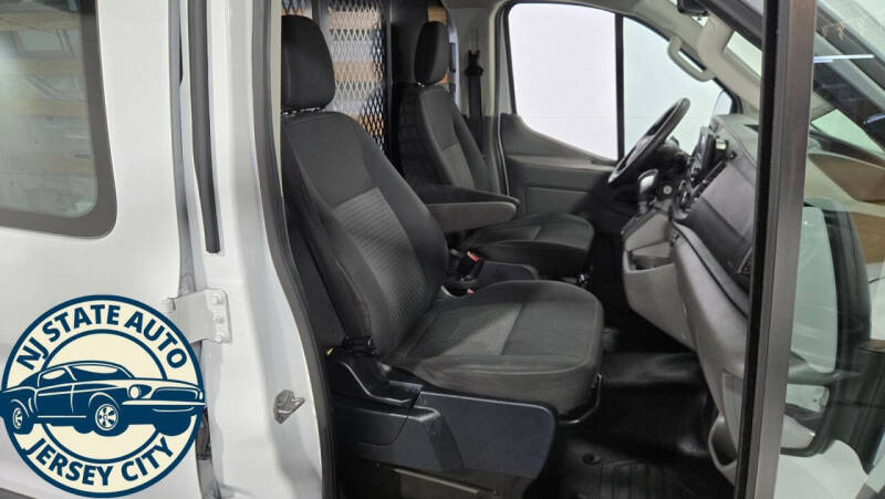 2022 Ford Transit