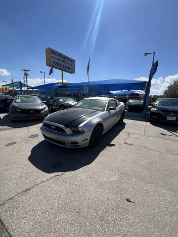 2014 Ford Mustang V6