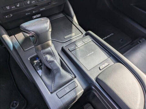 2022 Lexus ES 350 Ultra Luxury