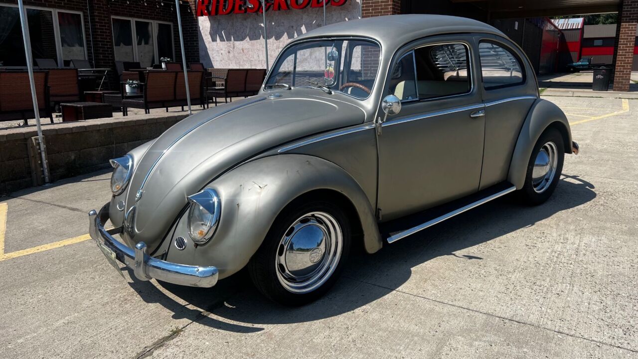 1958 Volkswagen Beetle 2