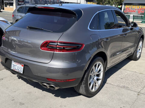 2015 Porsche Macan S
