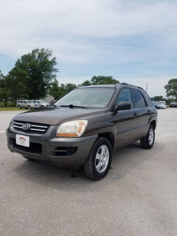 2008 Kia Sportage for sale at WESTSIDE GARAGE LLC in Keokuk IA