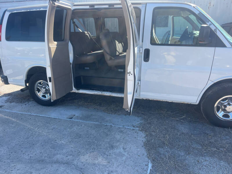 2006 Chevrolet Express LS 1500