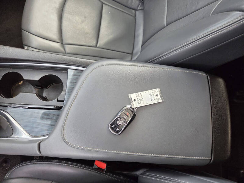 2019 Buick Enclave Essence