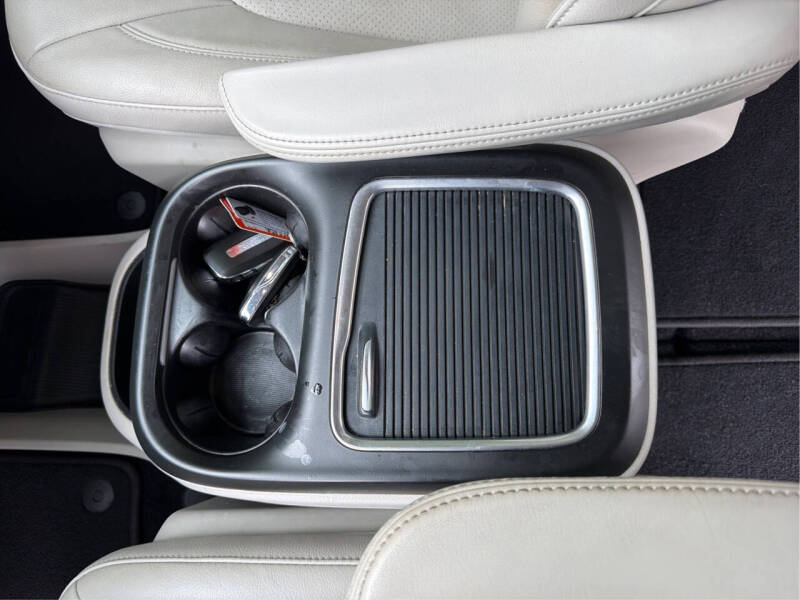 2018 Chrysler Pacifica Touring L Plus