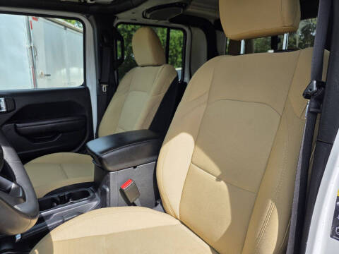 2023 Jeep Gladiator Sport