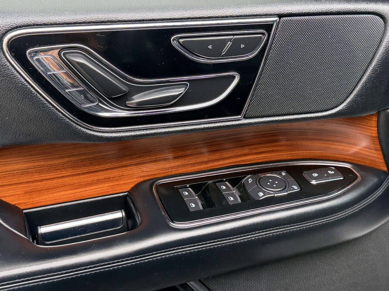LincolnNavigator20