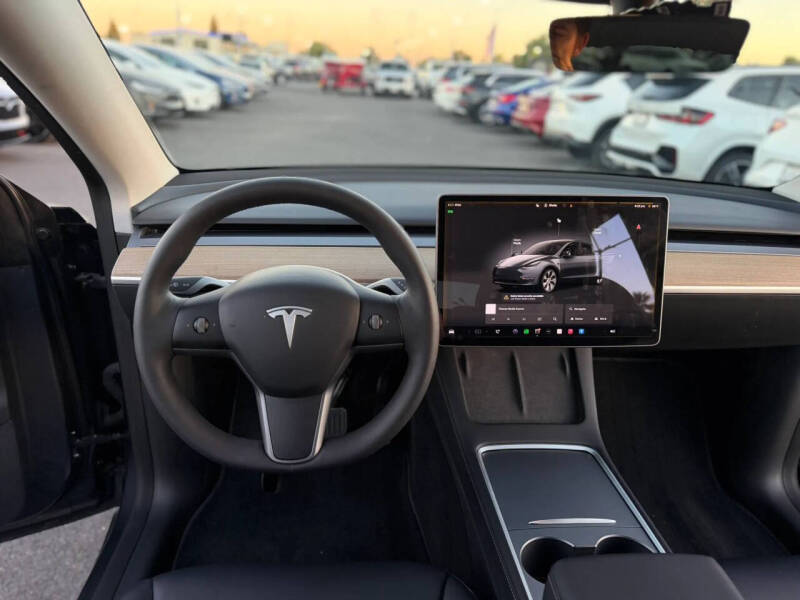 2022 Tesla Model Y Long Range