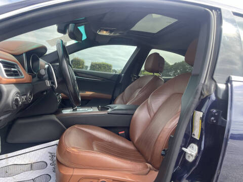 2016 Maserati Ghibli S