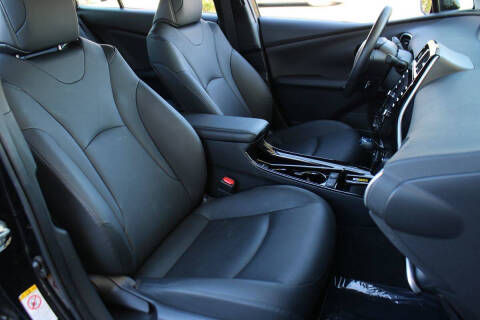 2022 Toyota Prius XLE