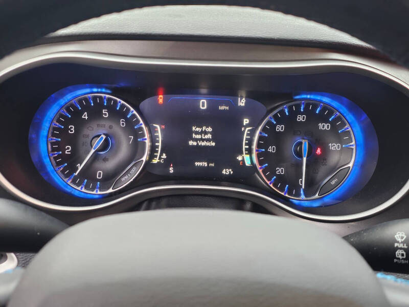 2021 Chrysler Pacifica Touring L