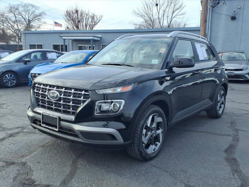 2023 Hyundai Venue SEL