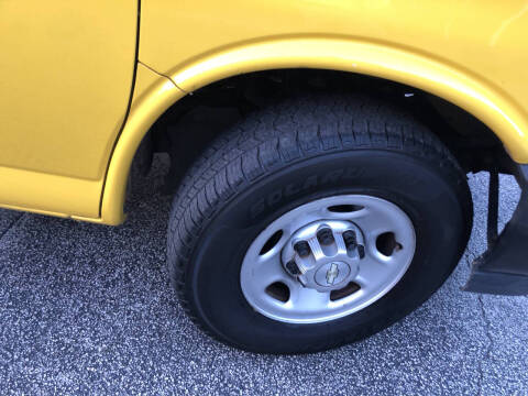 2020 Chevrolet Express 2500