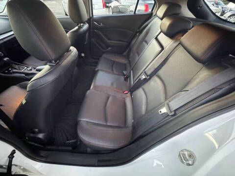 2014 Mazda MAZDA3 s Grand Touring