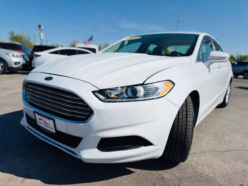 2014 Ford Fusion SE