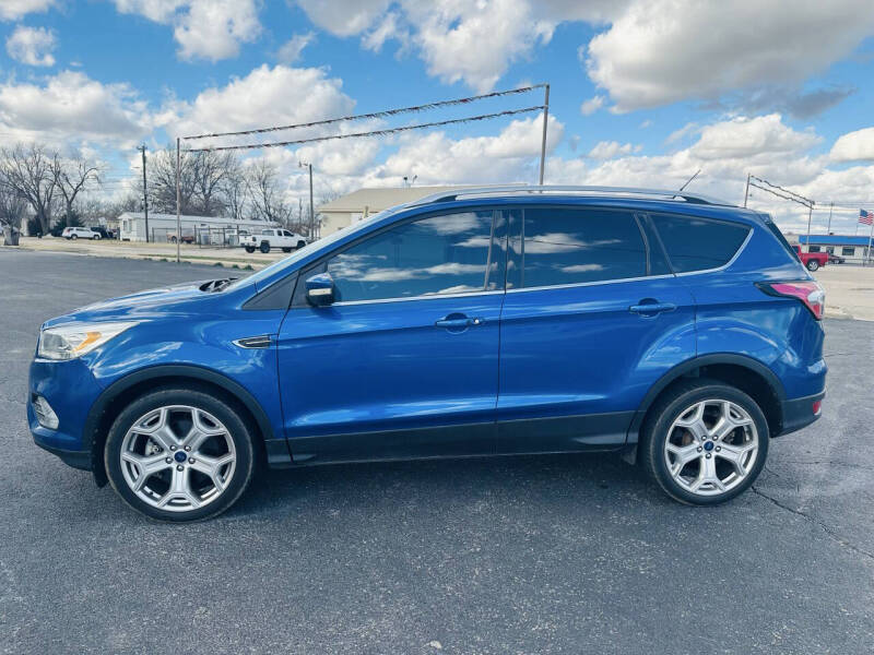 2017 Ford Escape Titanium's photo