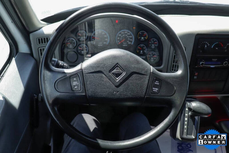 2018 International DuraStar 4300